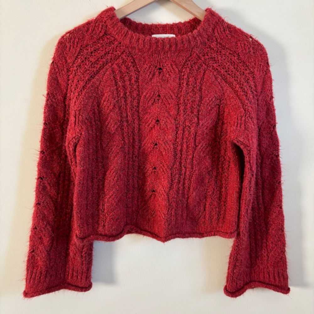 Universal Thread Red Cable Knit Cropped Sweater Bell Sleeve XS Boho Pullover